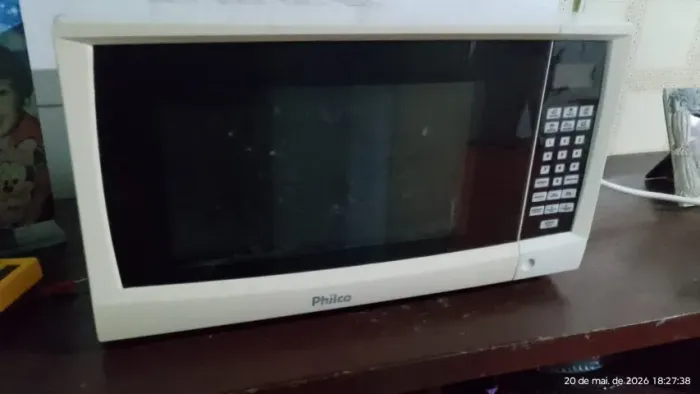 Micro-ondas Philco PMS24 (110V) - Para Conserto ou Peças