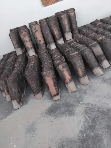 TELHAS USADAS 1MILHEIRO E 300 TELHAS USADAS