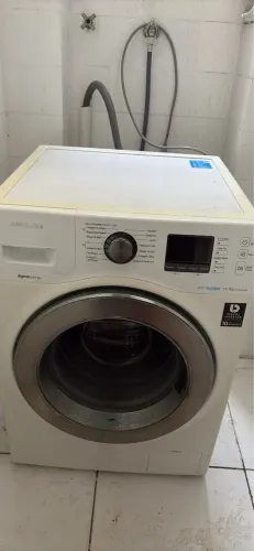 Lavadora com avaria