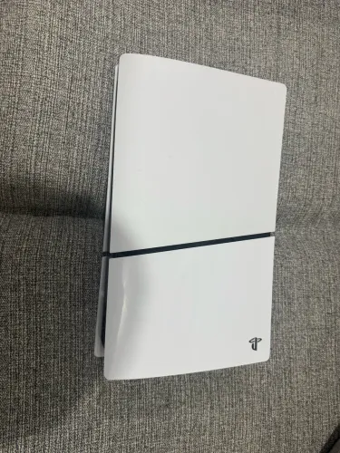 PlayStation 5 Digital Slim 1TB - Branco + 1 Controle Sem Fio DualSense Branco