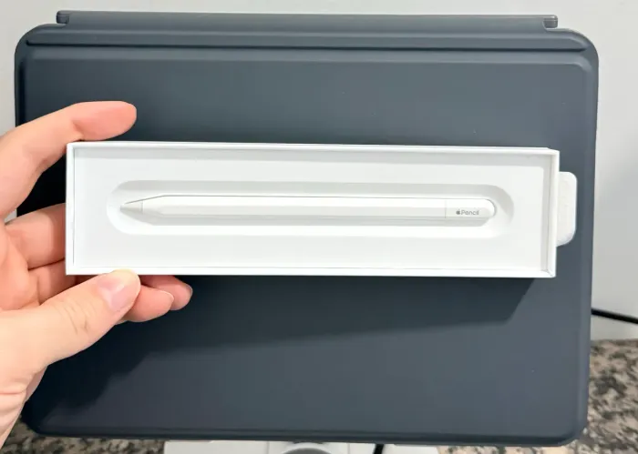 Apple Pencil USB-C nova