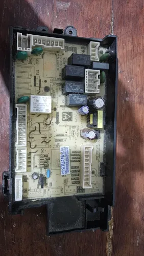 Placa eletrônica principal (placa de potência) da lavadora e seca Midea MF200