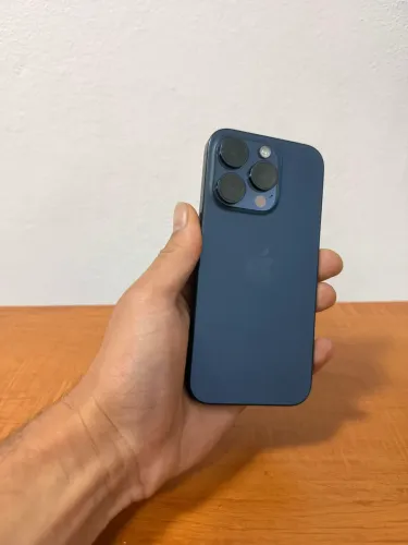 iPhone 15 Pro Azul 128gb Muito Novo Conservado