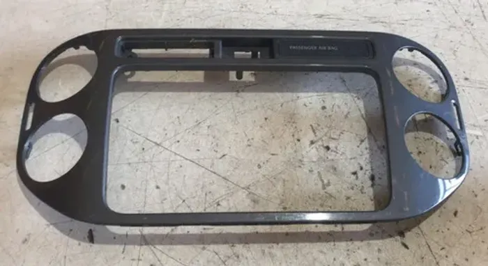 Moldura Do Radio Tiguan 2009 2010 2011 2012 2014