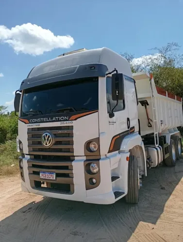 Vendo caçamba 6x4 26420