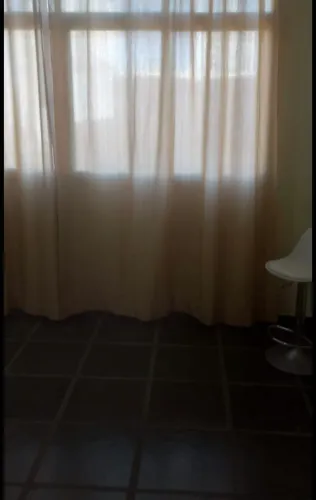 ALUGO QUARTO VAGA FEMININA
