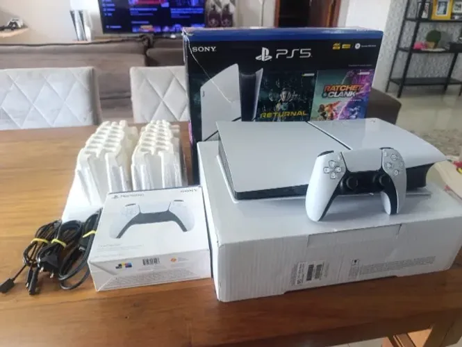 PLAYSTATION 5 SLIM DIGITAL 1TB ? IMPECÁVEL