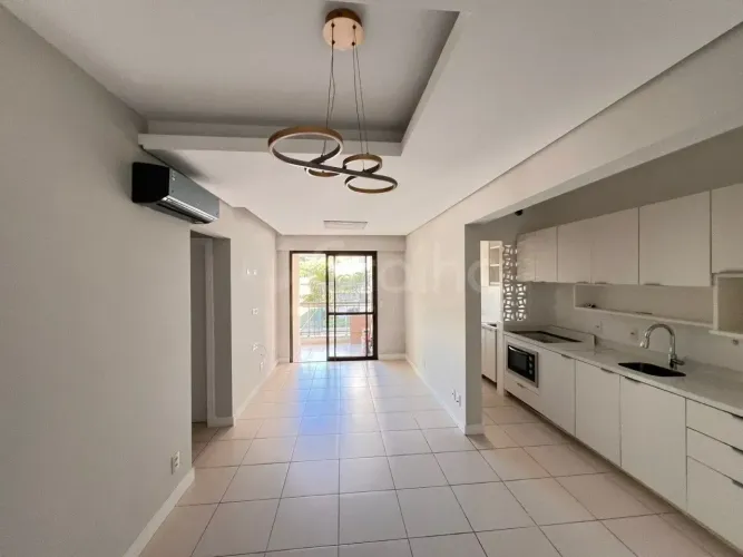 Apartamento a venda com 2 quartos em Itacorubi - Florianópolis - SC