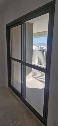 Porta balcão 2 folhas