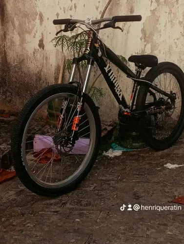 Quadro VK WARRIORS 2012 preta