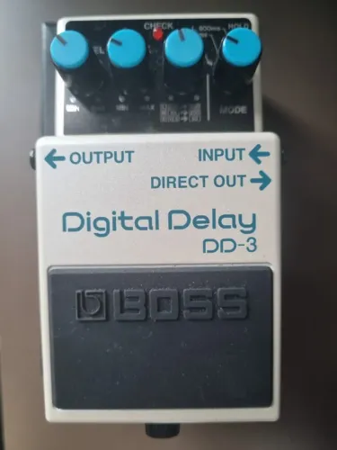 Pedal Boss de Delay DD-3