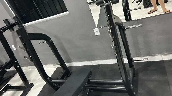 Supino declinado Life Fitness