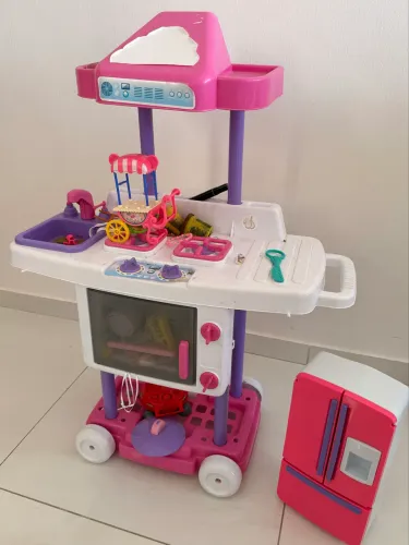 Cozinha infantil + Geladeirinha 
