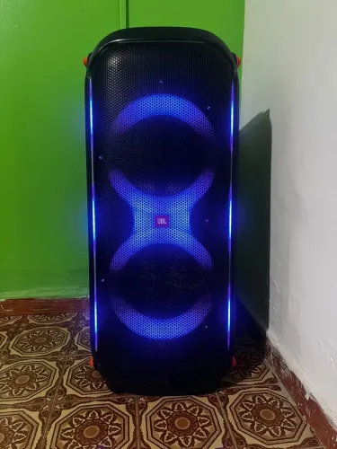 Jbl partyboox 710
