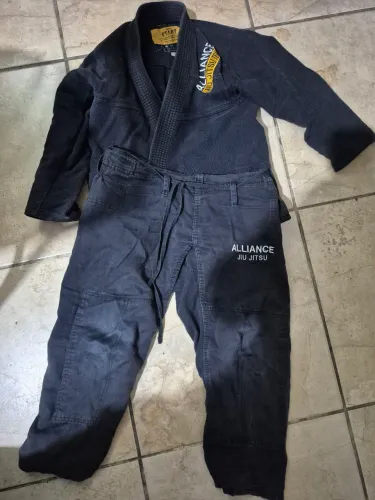 Kimono ALLIANCE START M2 PRETO