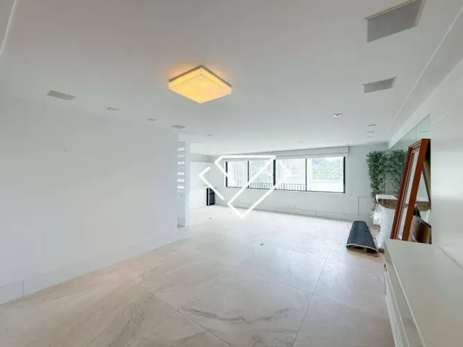 Apartamento com 3 dormitórios à venda, 157 m² por R$ 3.900.000,00 - Lagoa - Rio de Janeiro