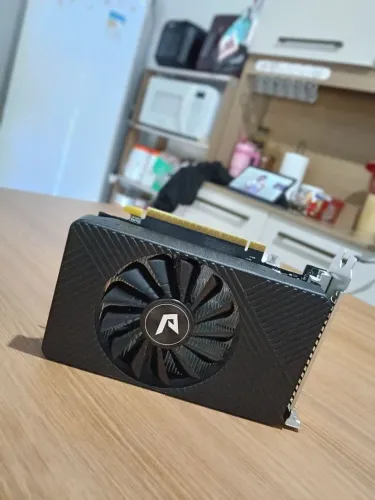 Placa de video GeForce GTX 750 4gb