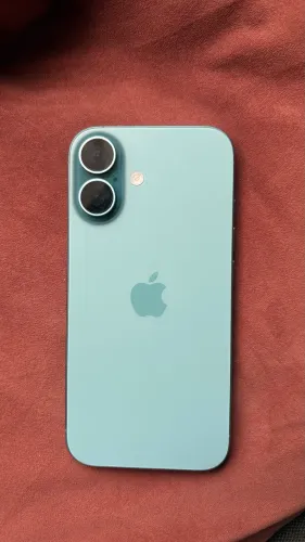 IPHONE 16- verde