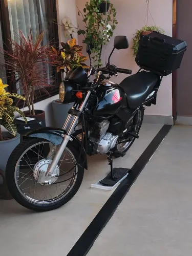 moto de qualidade, se quiser preço melhor procurar outra moto!