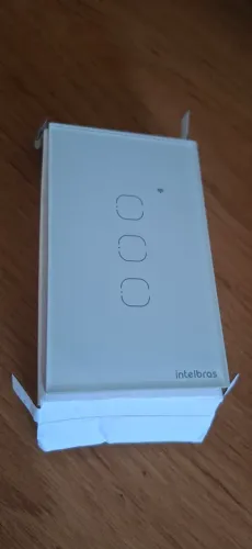 Interruptor Inteligente Wi-Fi Intelbras 3 Teclas (EWS 1003) - Compatível Alexa/Google
