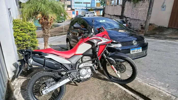 XRE 300 rally