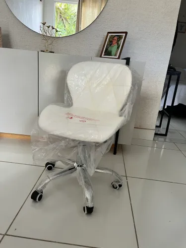 Cadeira de Escritório ou Penteadeira