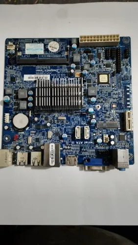 Kit mini placa mãe, memória e processador.