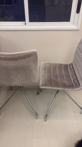 Cadeiras estofadas