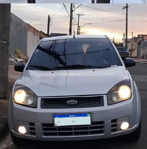 Ford Fiesta Sedan 1.0 8V Flex 4P 2008