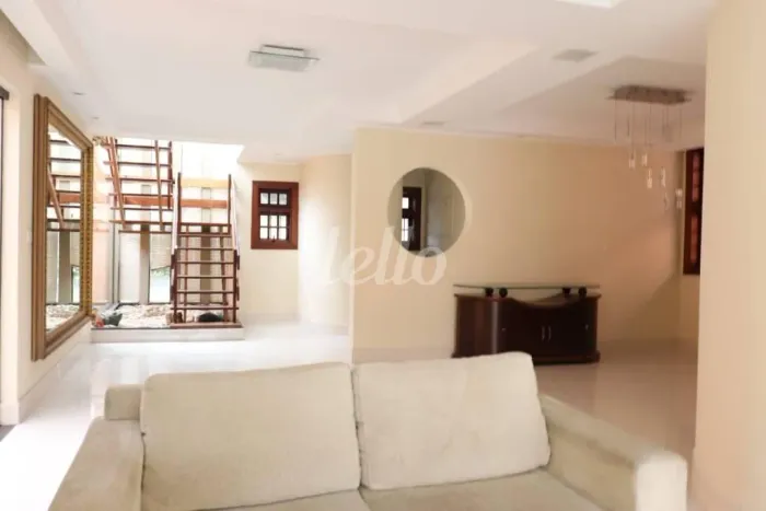 Casa 4 quartos para alugar no(a) Jardim São Caetano