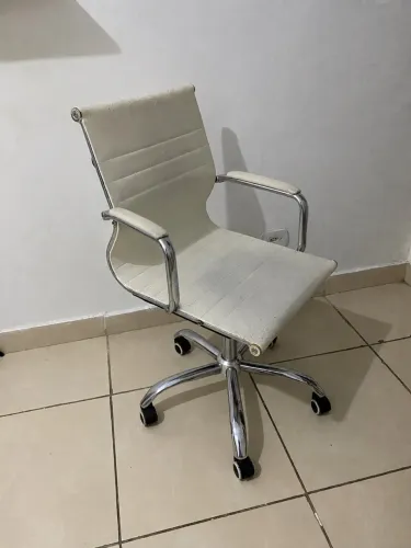 CADEIRA DE ESCRITÓRIO
