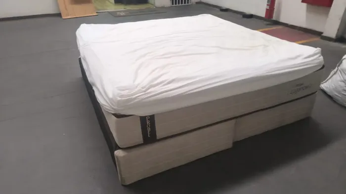 Cama King