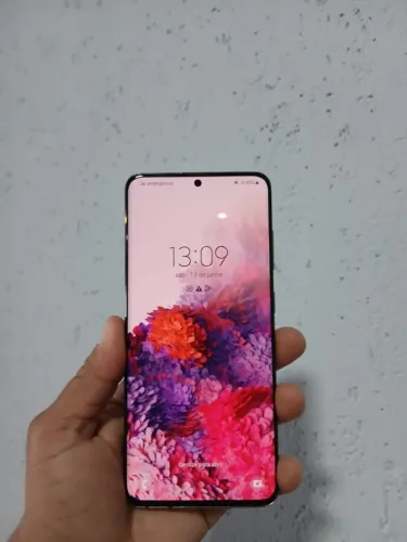 Samsung s20 normal