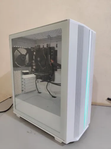 PC Workstation Arquitetura | i3 8100 + Quadro P620 + SSD + RGB