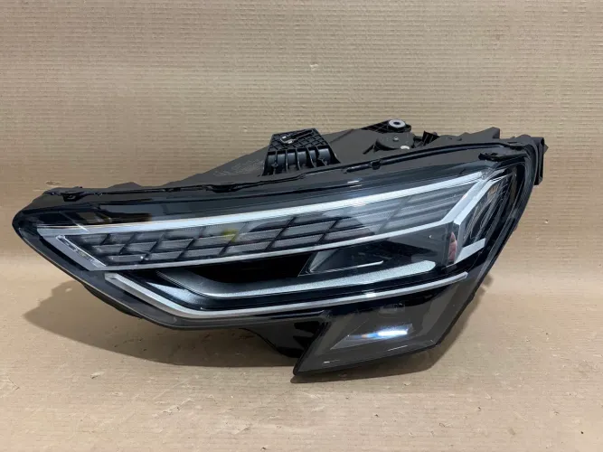 Farol esquerdo Audi A3 2025 2026 Completo Original