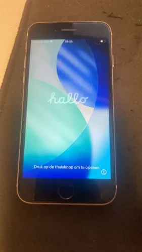 iPhone SE 2020 c/ 128gb