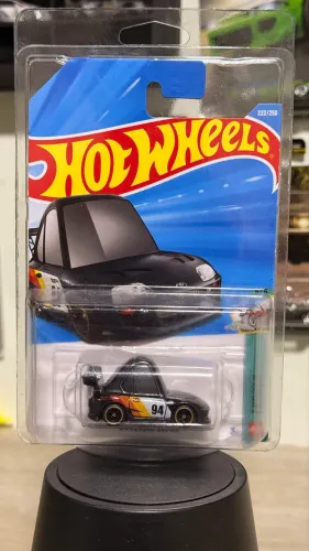 Hot Wheels Toyota Supra Tooned sth Super Treasure Hunt