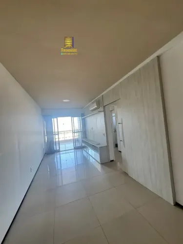 CONDOMINIO TURIM, APARTAMENTO NO CALHAU, REFORMADO E PROJETADO, 2 DORMITORIOS