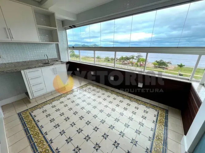 Apartamento FRENTE MAR para venda com 132m² com 3 quartos em Indaiá - Caraguatatuba - SP