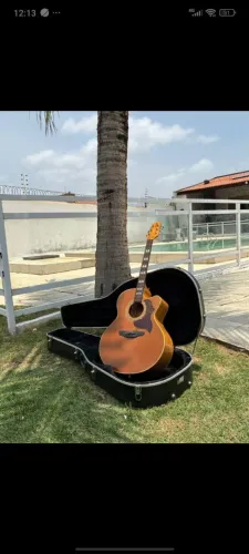 TAKAMINE EG523sc