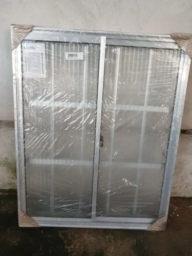Basculante e Janela de vidro Novos