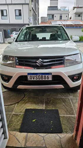 Suzuki Grand Vitara 2.0 16V 4x2/4x4 5P Aut. 2014