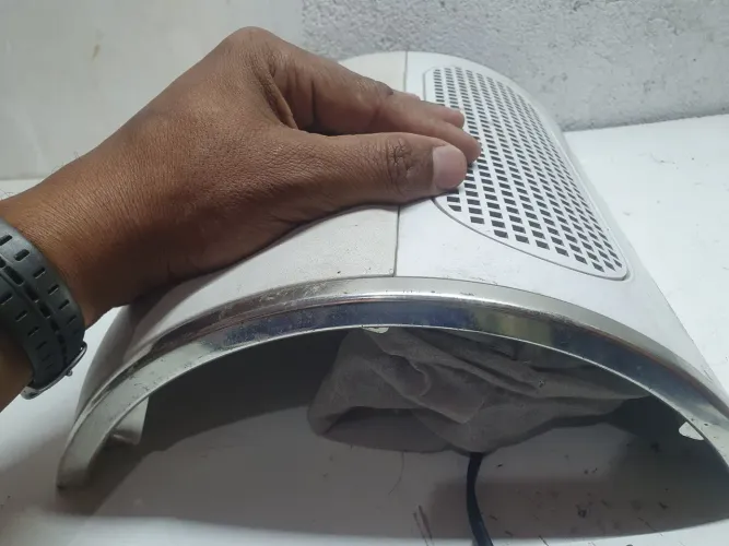Aspirador de unha almofadado