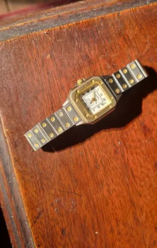 Relogio cartier feminino