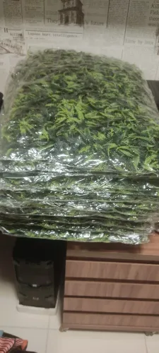 Vendo placas de samambaia artificial para decoração