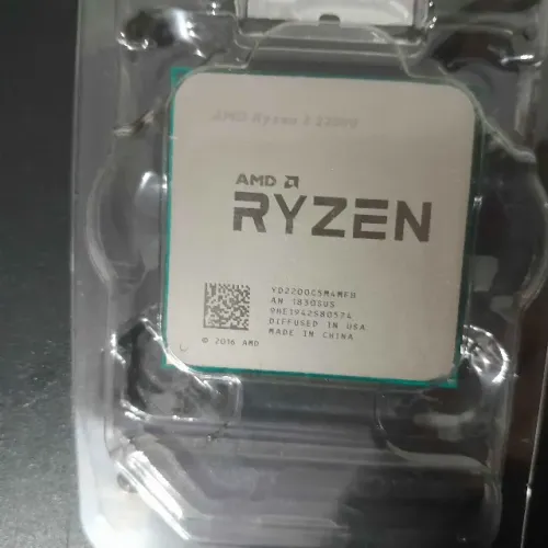 PROCESSADOR AMD RYZEN 3 2200G ( usado ) preço a negociar