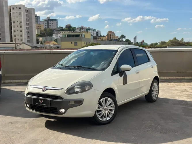 Fiat Punto Essence SP 1.6 Flex 16V 5P 2016