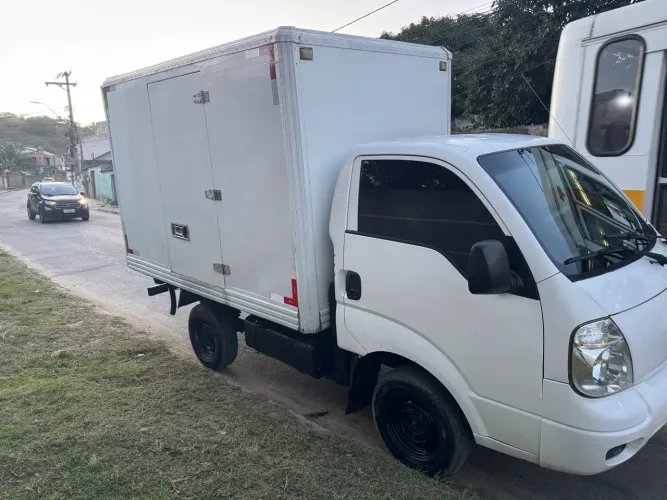 Kia Motors Bongo K-2500 2.5 4X2 TB Diesel 2011