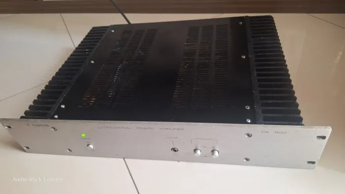 AMPLIFICADOR CYGNUS PA 800 