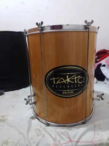Surdo 16 takto conservado pele de couro e hidráulica+ case completo.